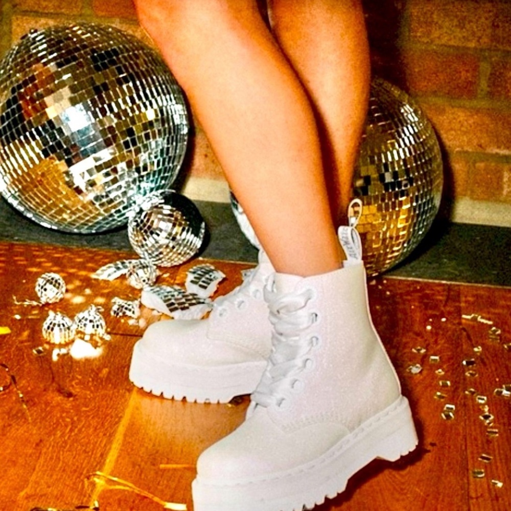 🔥glitter doc martens white glitter chunky heel Molly lace up dr marten boot